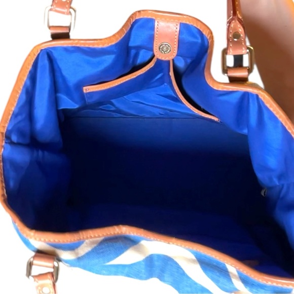 Kate Spade New York Beach Wave Canvas Tote Bag Blue White - Picture 6 of 10